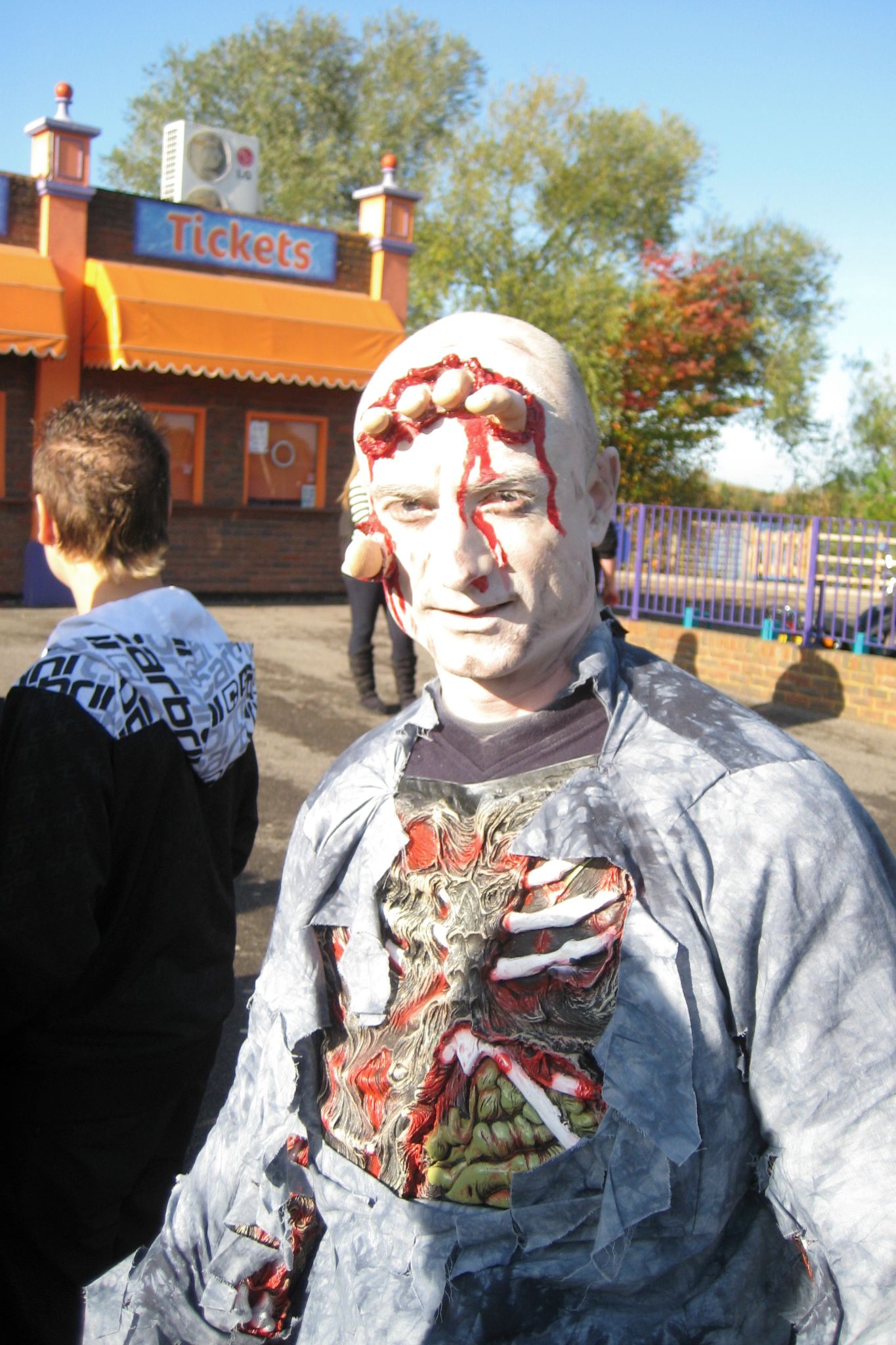 Legoland and CF Live Thorpe Park and Chessington 2008 (GhosterForce V - Legends of Gore)